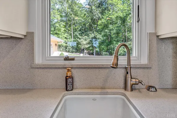 $1,200,000 | 116 Deer Creek Drive, Moneta, VA 24121
