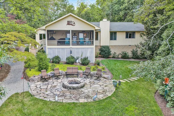 $1,200,000 | 116 Deer Creek Drive, Moneta, VA 24121