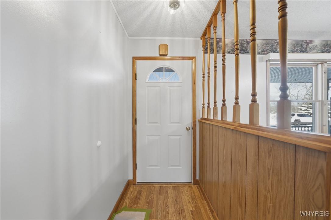 10259 Warner Gulf Road Sardinia, NY 14080 - Photo 11 of 34 Entry from Front Door into Living Room