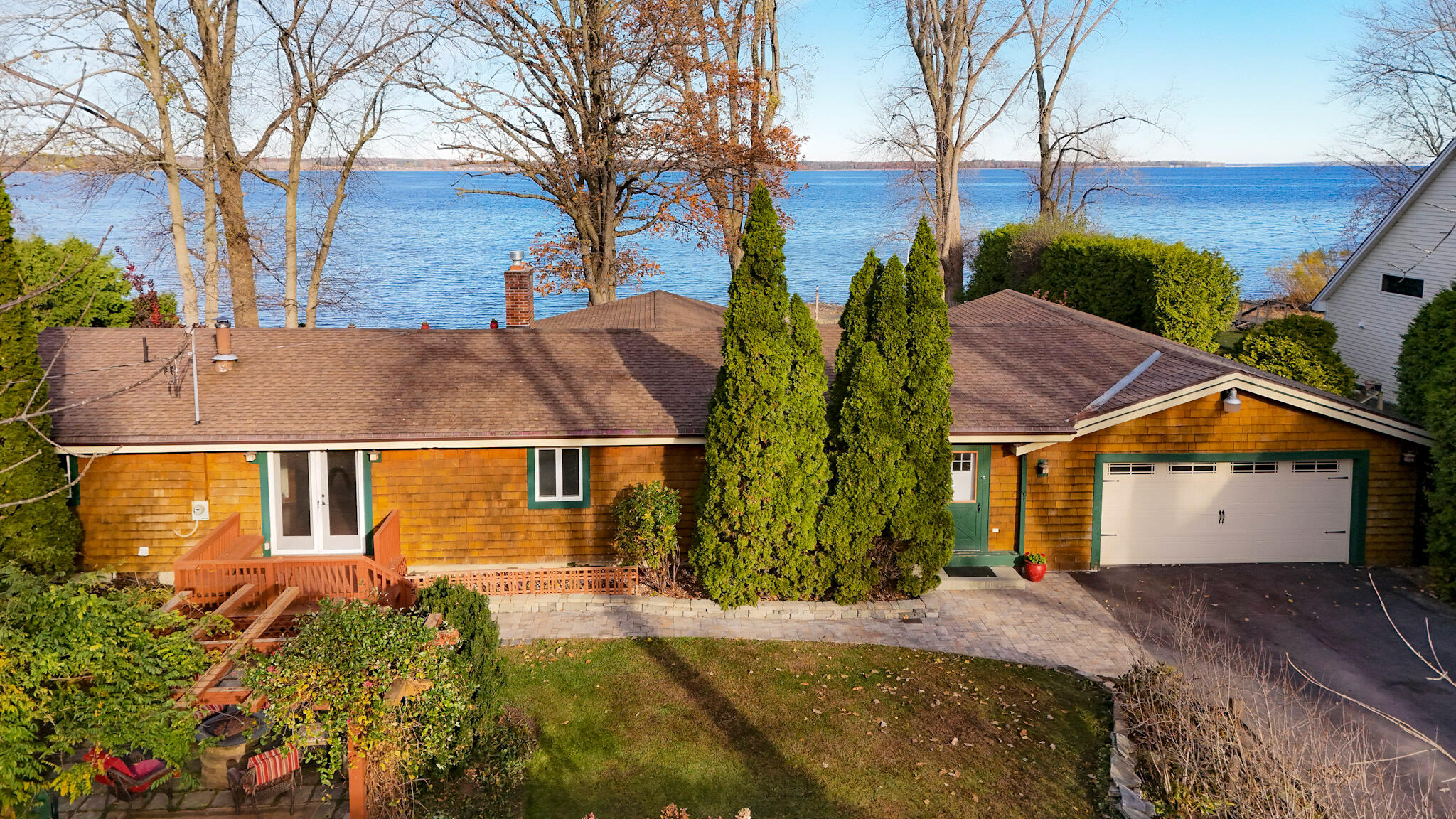 390 Dickson Point Road Plattsburgh, NY 12901 - Photo 2 of 29 Gallery Image 2