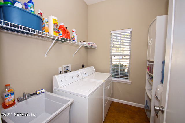 3276 Gay Road Orange Park, FL 32065 - Photo 18 of 21 a utility room with dryer and washer