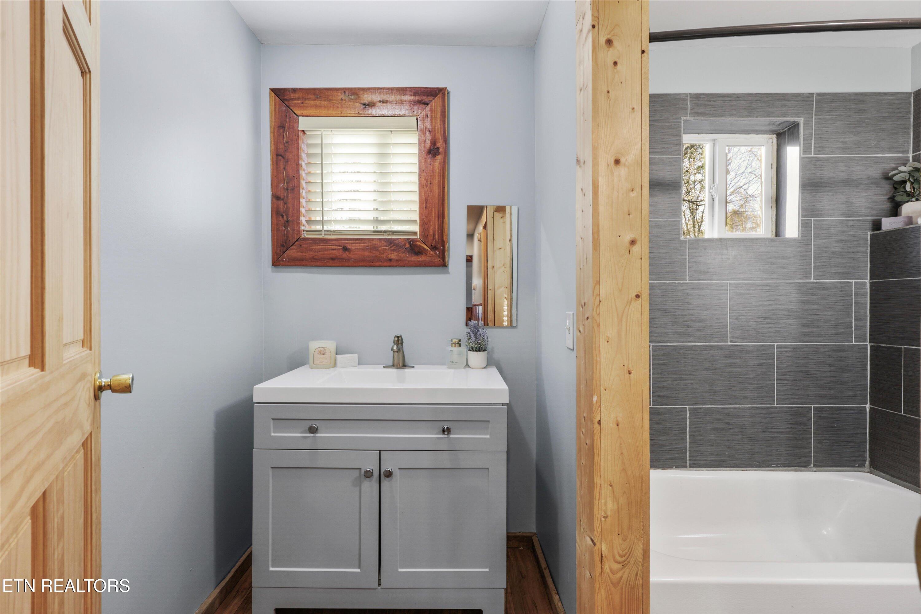 2719 Oak Grove Road Rocky Top, TN 37769 - Photo 15 of 42 18-2719 Oak Grove Rd04 (1)