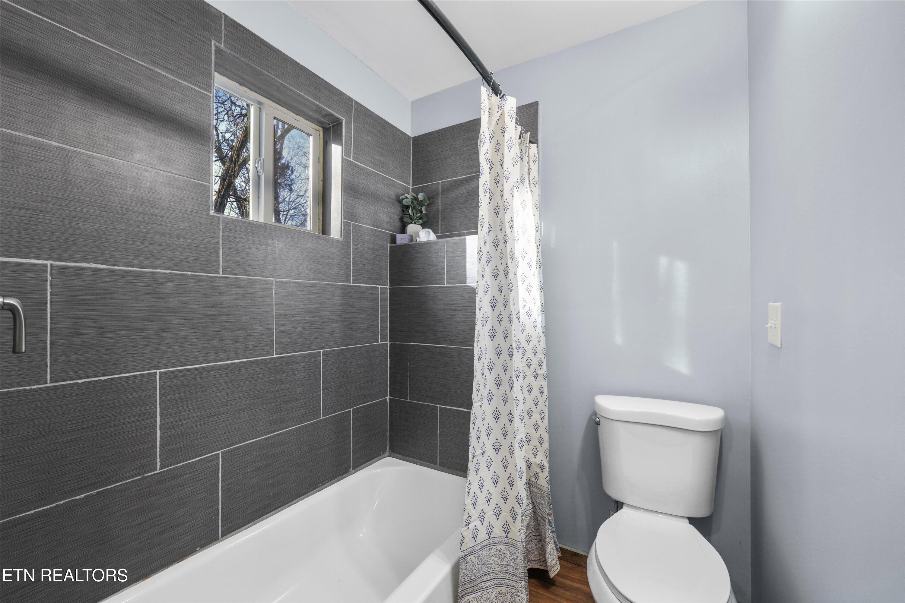 2719 Oak Grove Road Rocky Top, TN 37769 - Photo 16 of 42 17-2719 Oak Grove Rd03