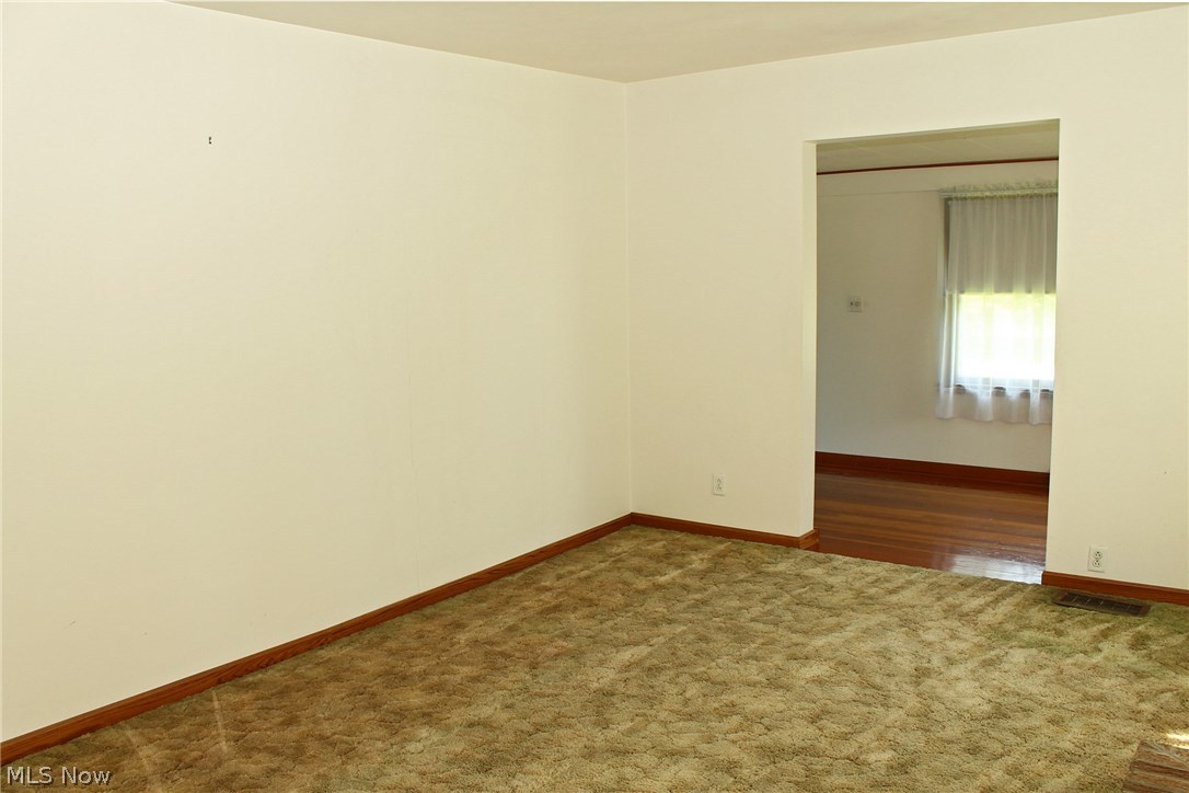 884 Howland Wilson Road Southeast Warren, OH 44484 - Photo 19 of 32 Gallery Image 19