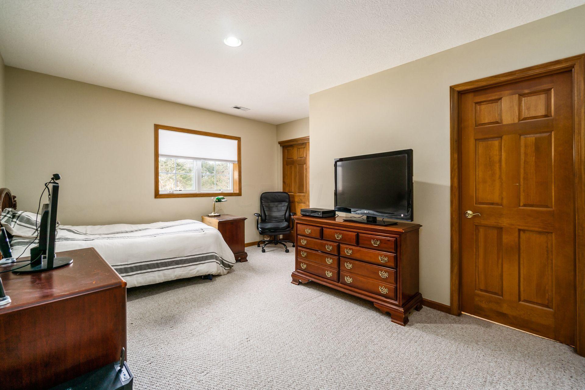 4125 Leppert Road Hilliard, OH 43026 - Photo 17 of 35 Gallery Image 17
