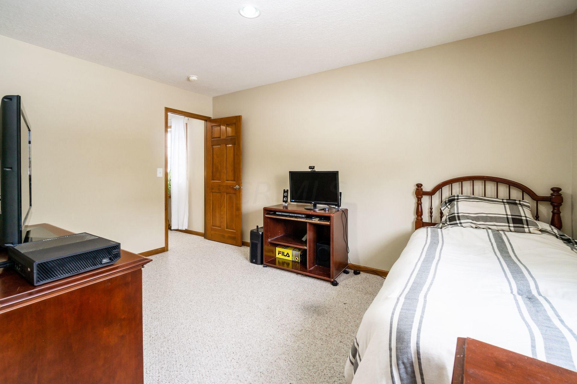 4125 Leppert Road Hilliard, OH 43026 - Photo 18 of 35 Gallery Image 18