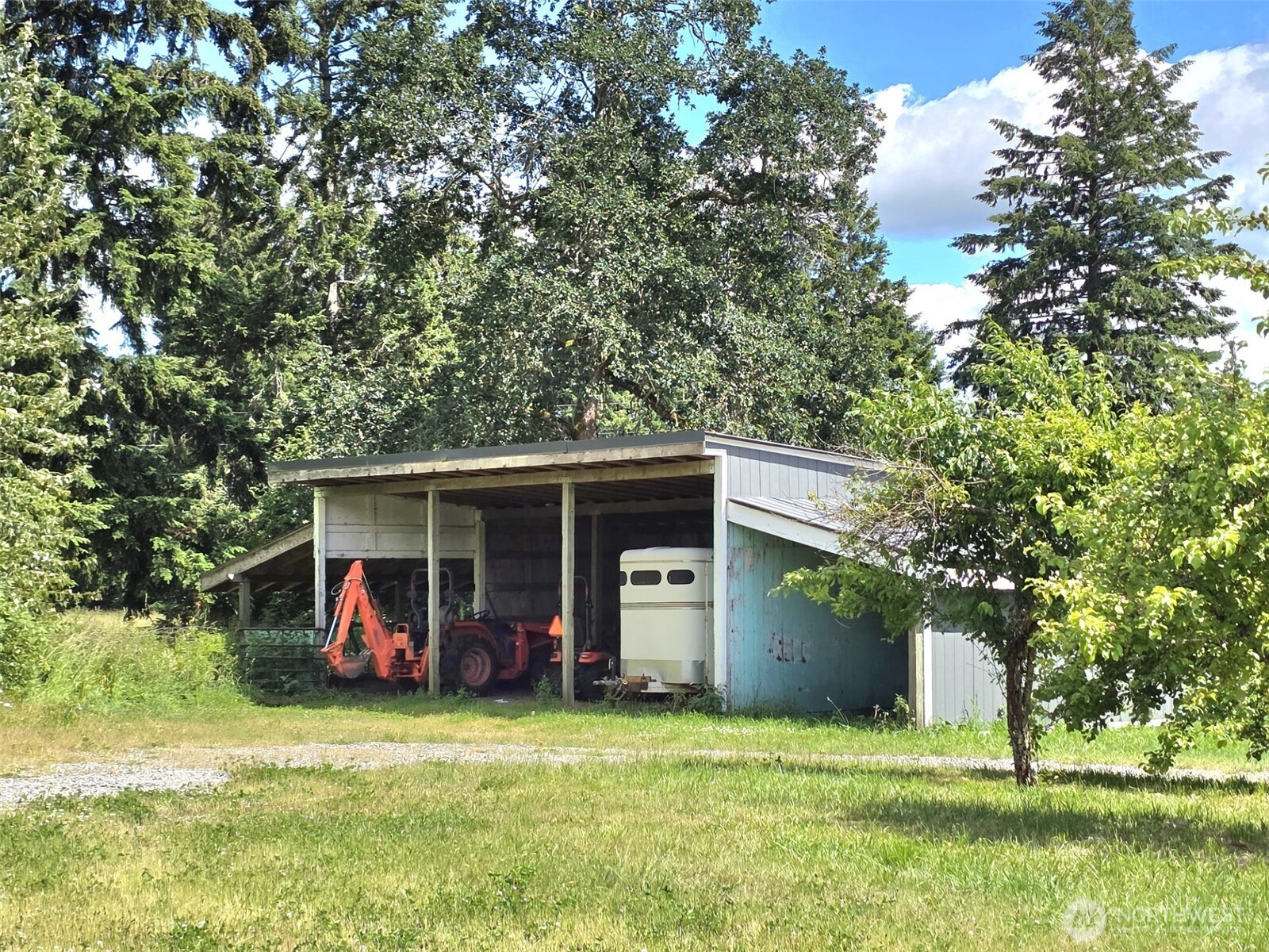 11916 Fillman Road Southeast Rainier, WA 98576 - Photo 19 of 33