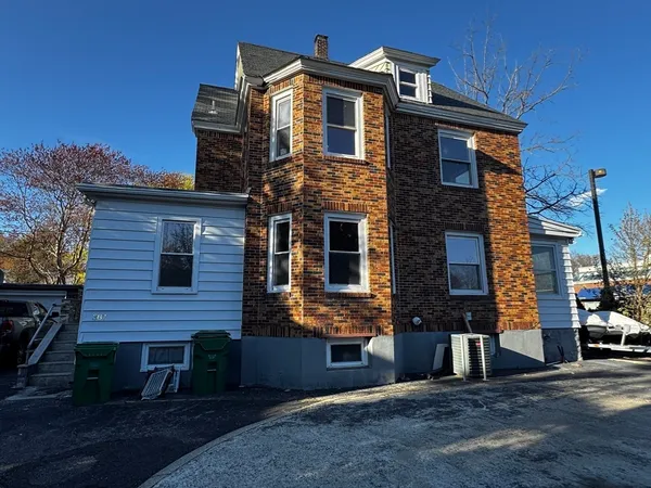 $879,000 | 387 Washington Street, Westwood, MA 02090