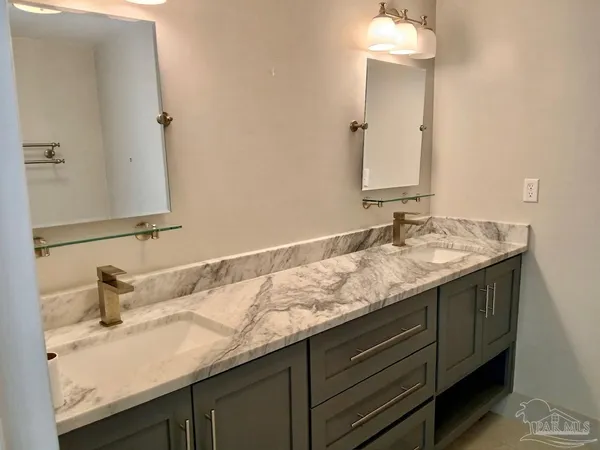 $265,000 | 825 Bayshore Drive, Unit 1002, Pensacola, FL 32507