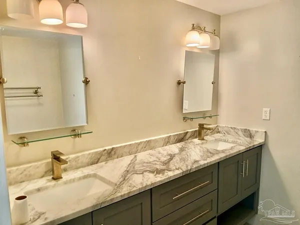 $265,000 | 825 Bayshore Drive, Unit 1002, Pensacola, FL 32507