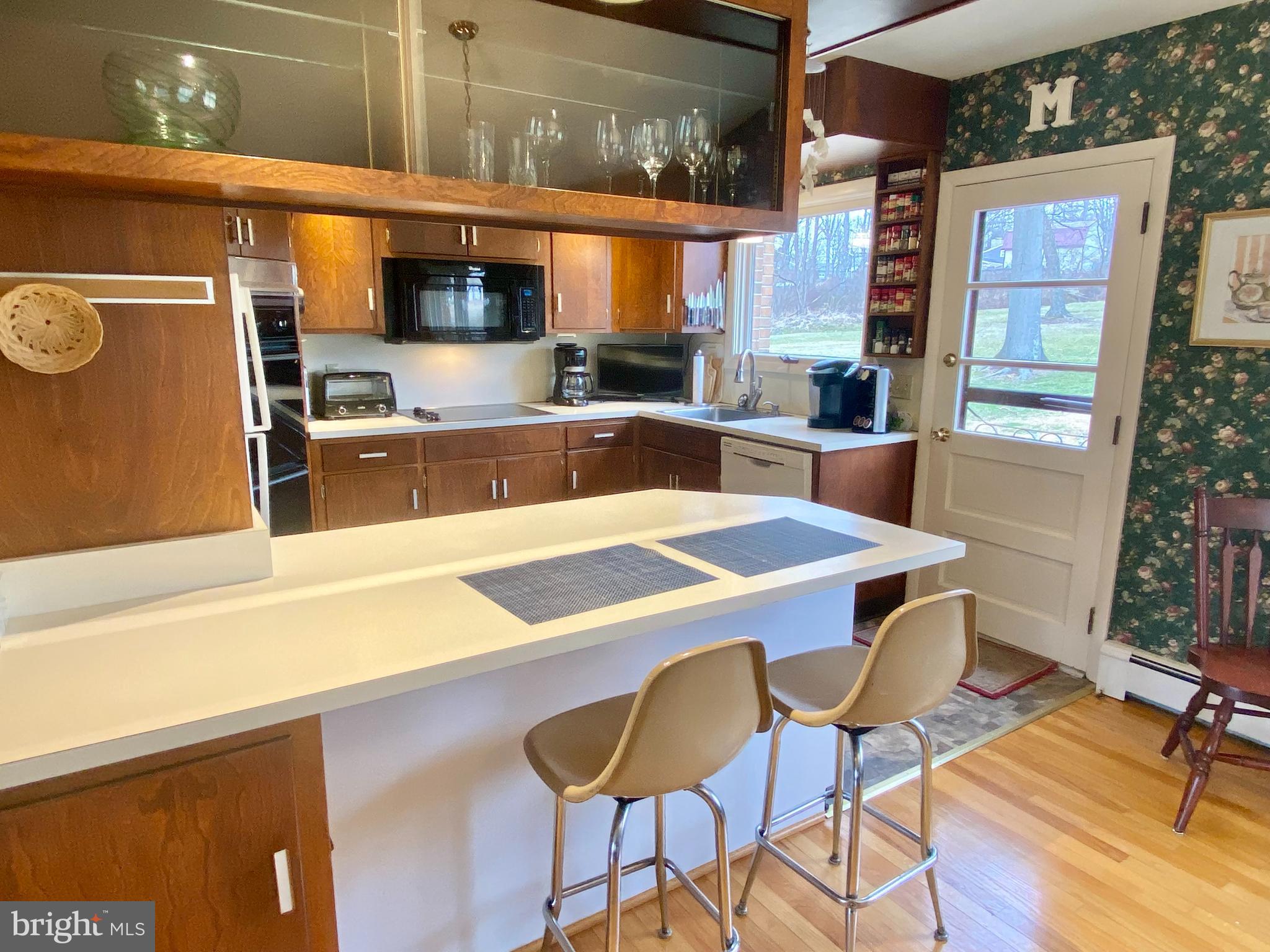 1574 County Line Road Bechtelsville, PA 19505 - Photo 14 of 36 Kitchen