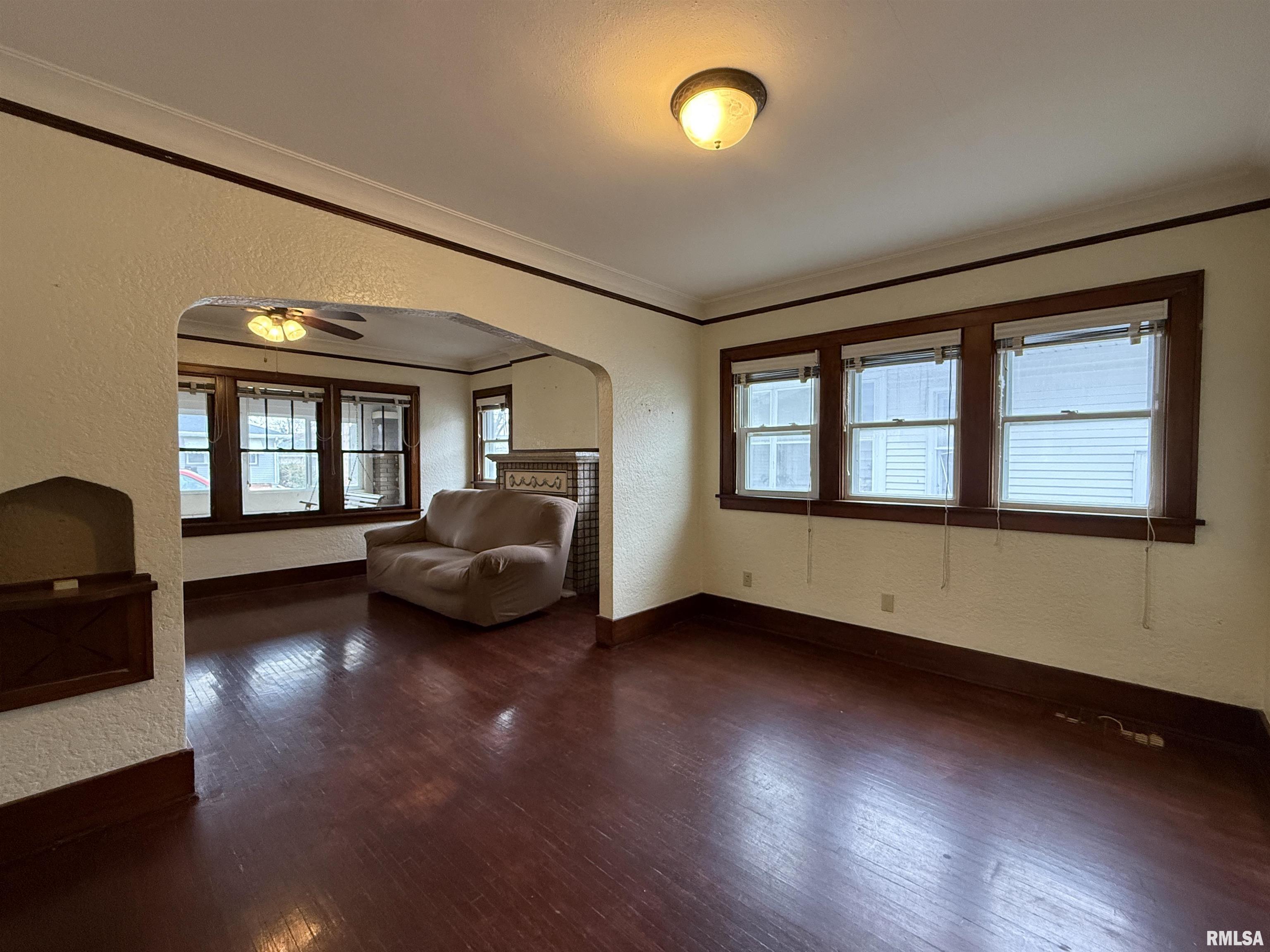 3011 North Delaware Street Peoria, IL 61603 - Photo 13 of 41