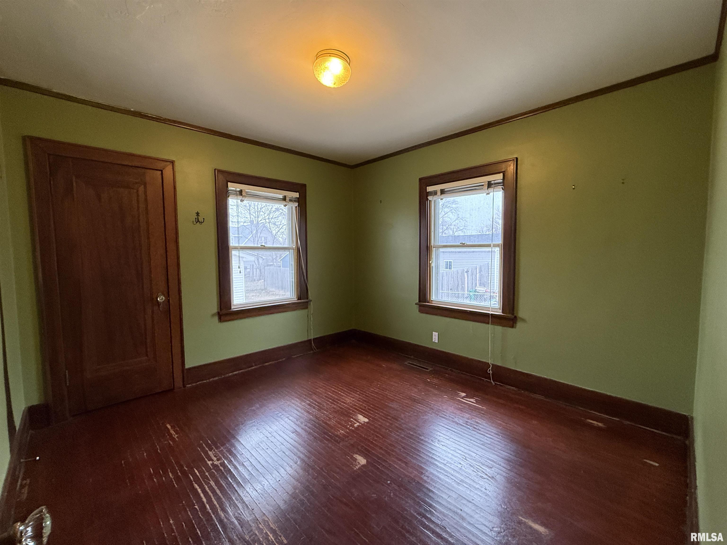 3011 North Delaware Street Peoria, IL 61603 - Photo 20 of 41