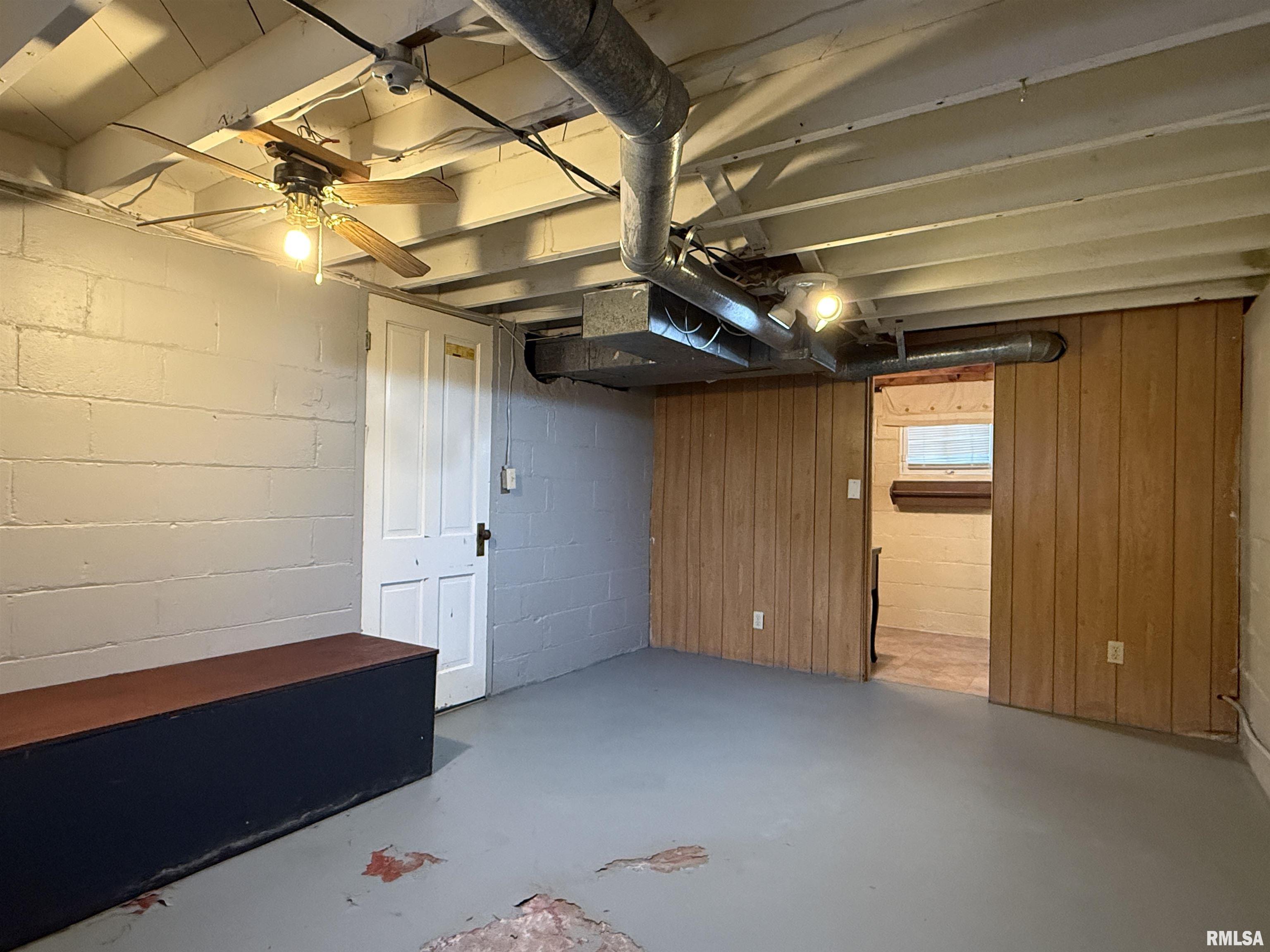 3011 North Delaware Street Peoria, IL 61603 - Photo 31 of 41