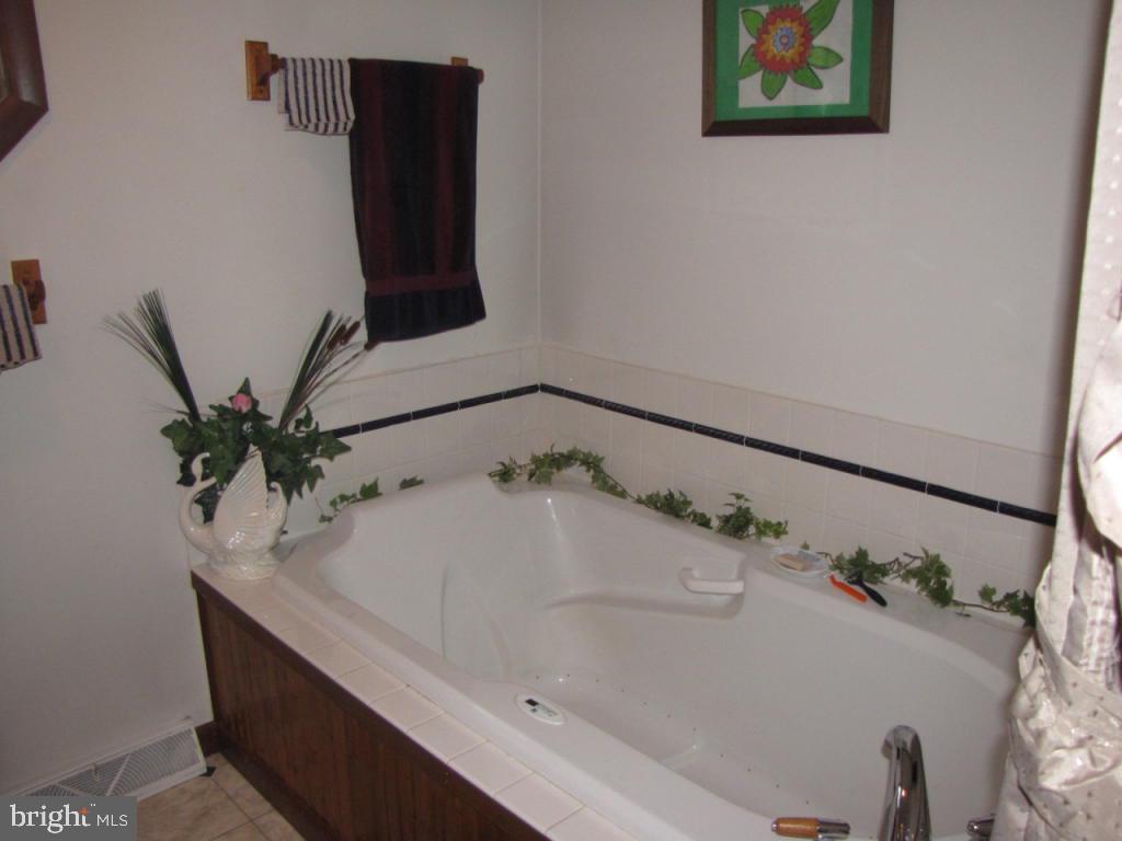 3810 Pawnee Road Columbia, PA 17512 - Photo 22 of 36 Gallery Image 22