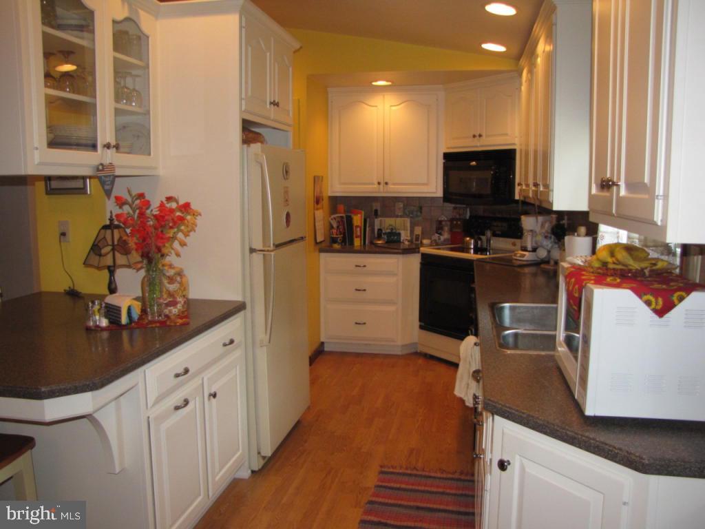3810 Pawnee Road Columbia, PA 17512 - Photo 5 of 36 Gallery Image 5