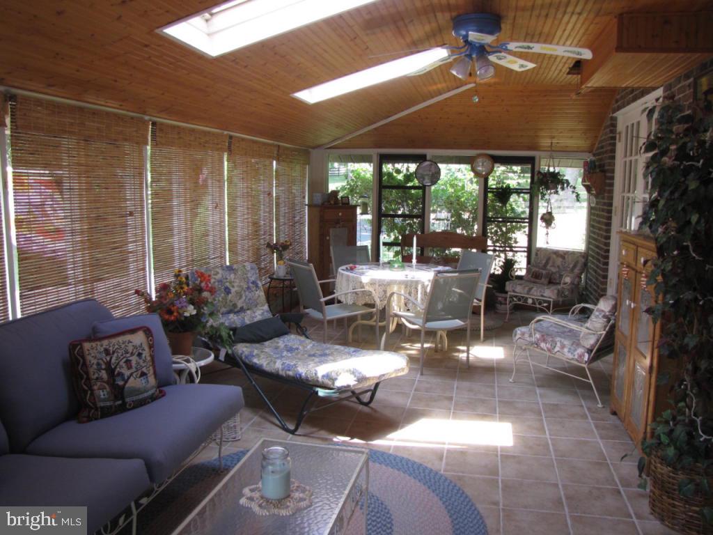 3810 Pawnee Road Columbia, PA 17512 - Photo 7 of 36 Gallery Image 7