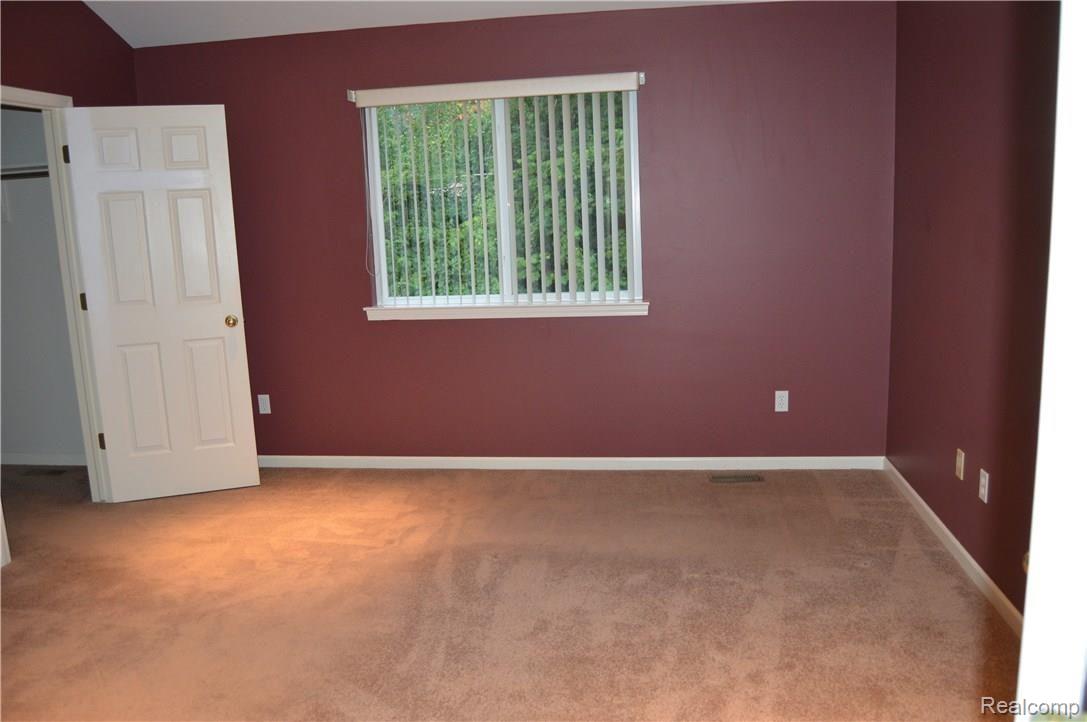 14714 Inkster Road Redford, MI 48239 - Photo 10 of 21 Large Master with Cathedral Ceiling.JPG