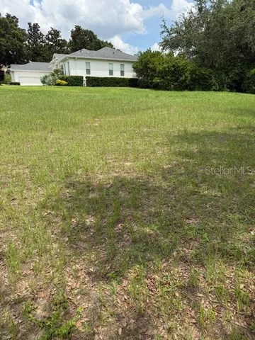 a view of a lake with houses