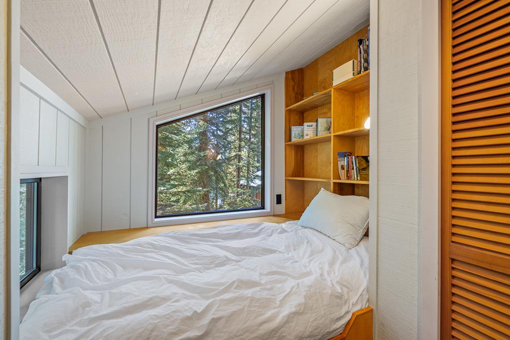 2245 Edgemere McCall, ID 83638 - Photo 66 of 98 Bunk area.
