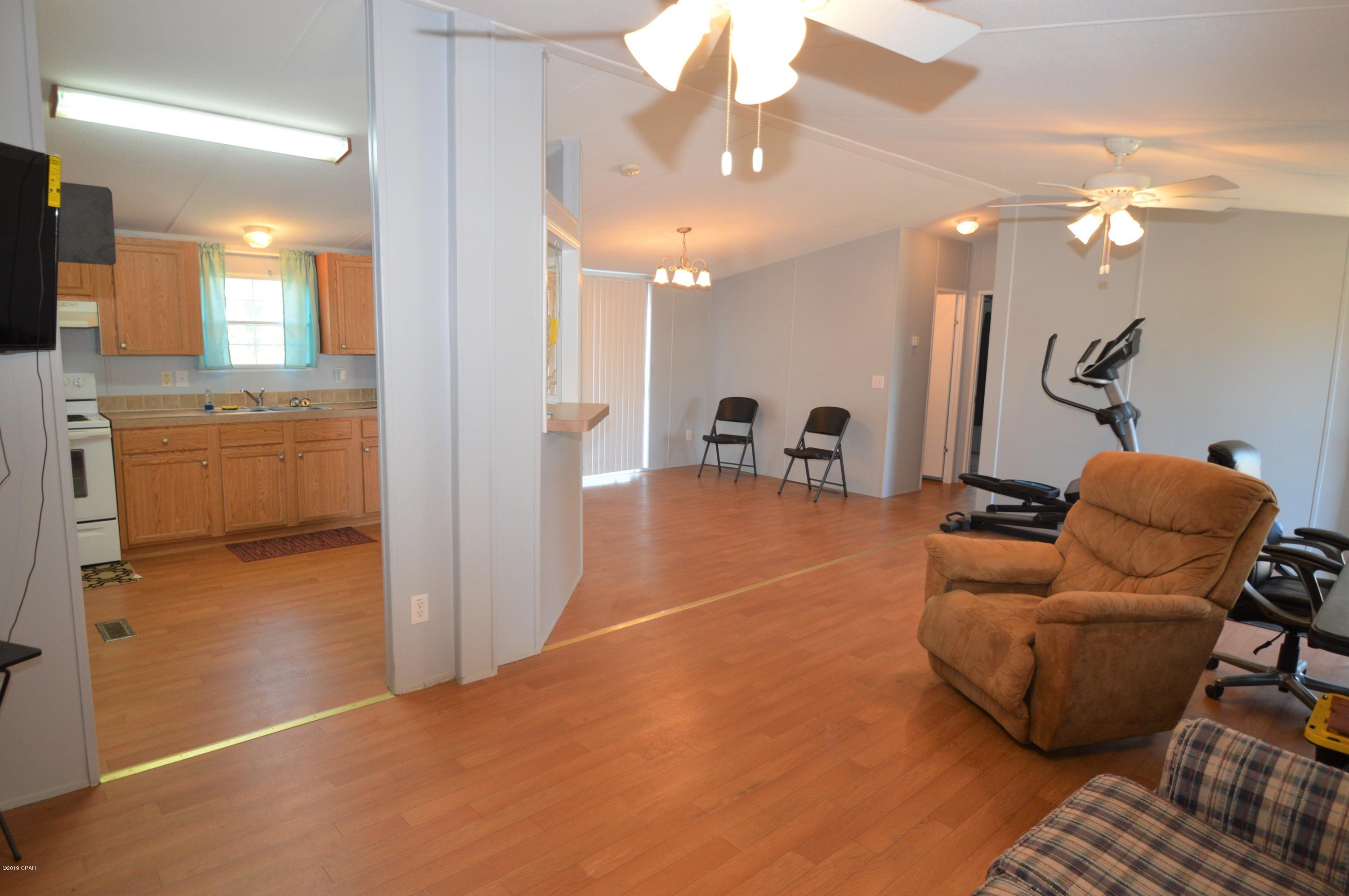 7216 Roadrunner Road Youngstown, FL 32466 - Photo 7 of 24 Gallery Image 7