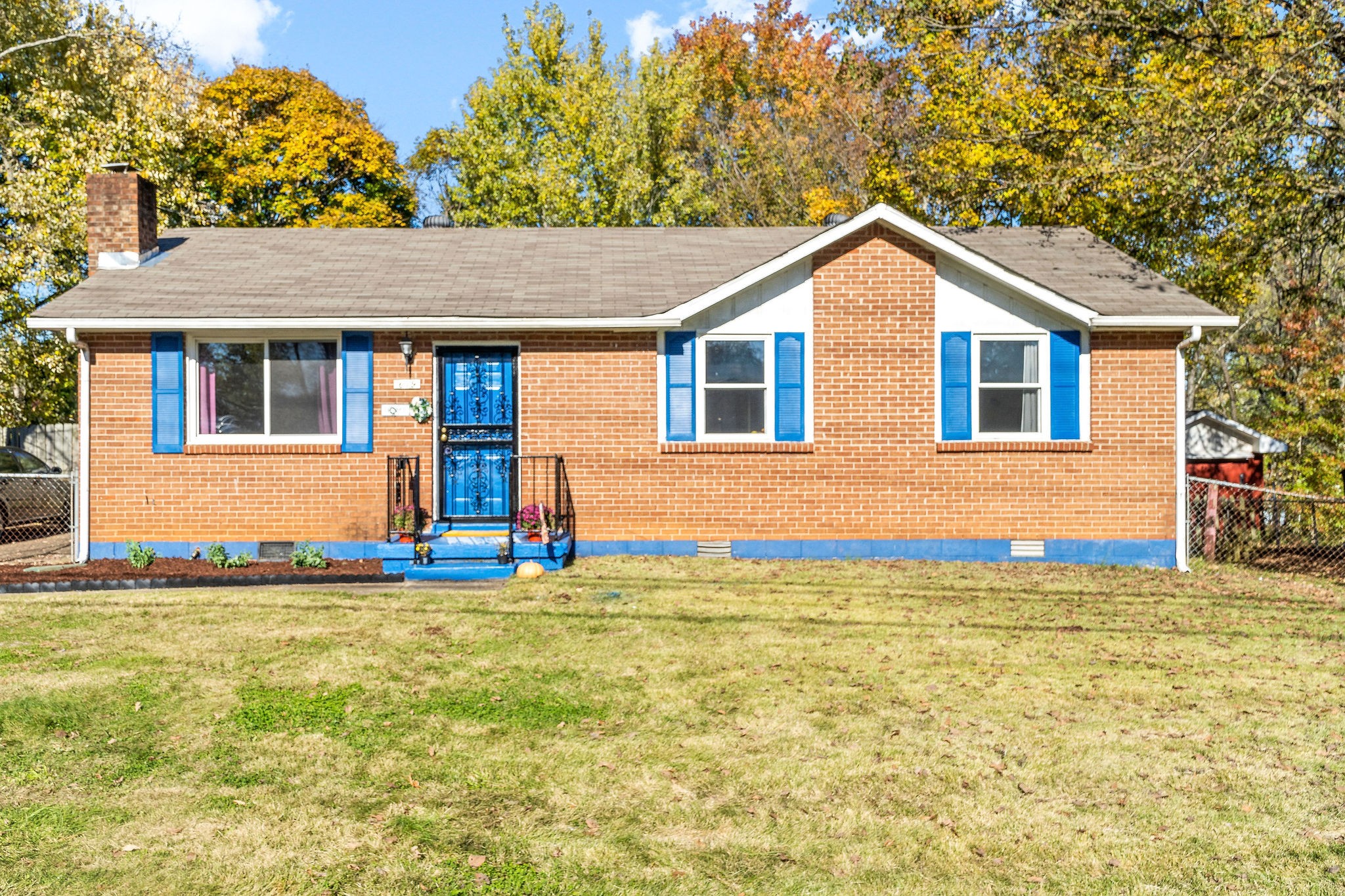 619 Lafayette Road Clarksville, TN 37042 - Photo 2 of 31 Gallery Image 2