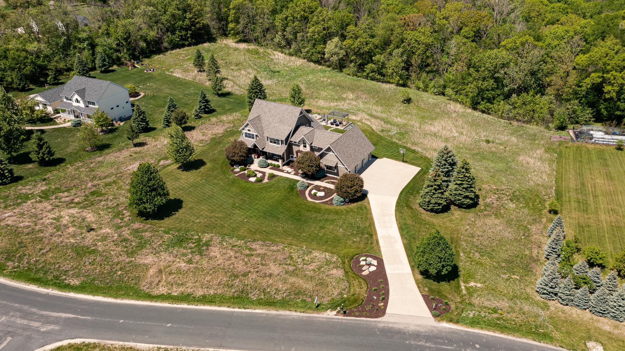 4243 Mayo Woodlands Road Southwest Rochester, MN 55902 - Photo 6 of 46 Gallery Image 6