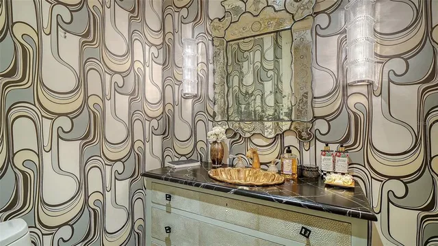 a view of a green field with lots of bushes