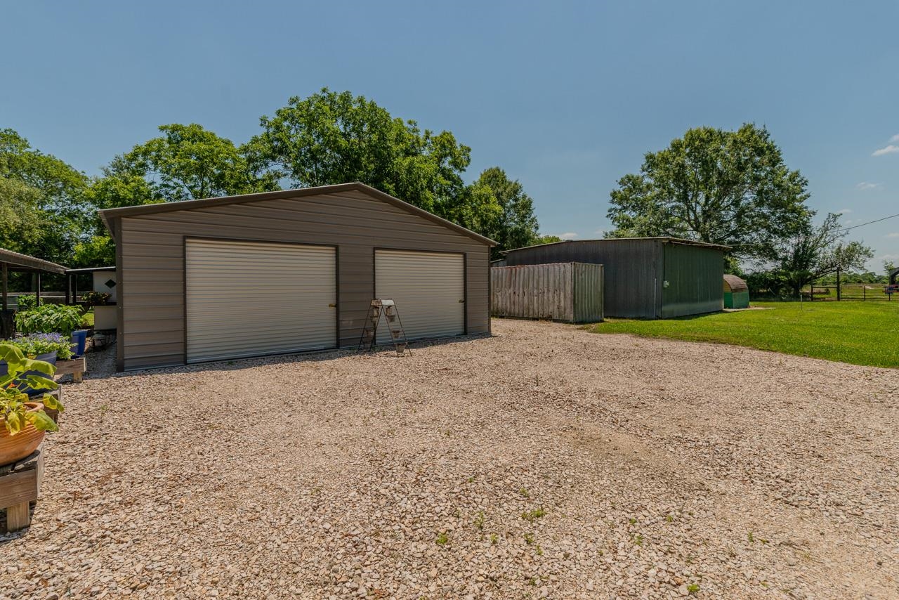 15725 Sour Lake Road Beaumont, TX 77713 - Photo 39 of 43