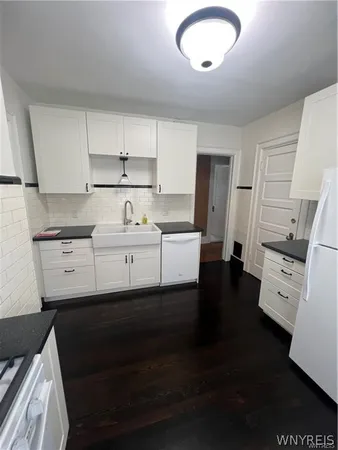 $1,700 | 543 Potomac Avenue, Buffalo, NY 14222