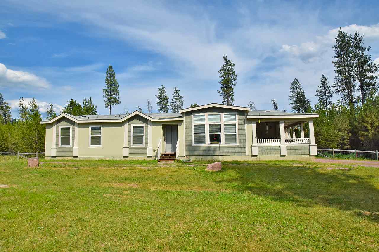 4408 Luther Road Springdale, WA 99173 - Photo 3 of 20
