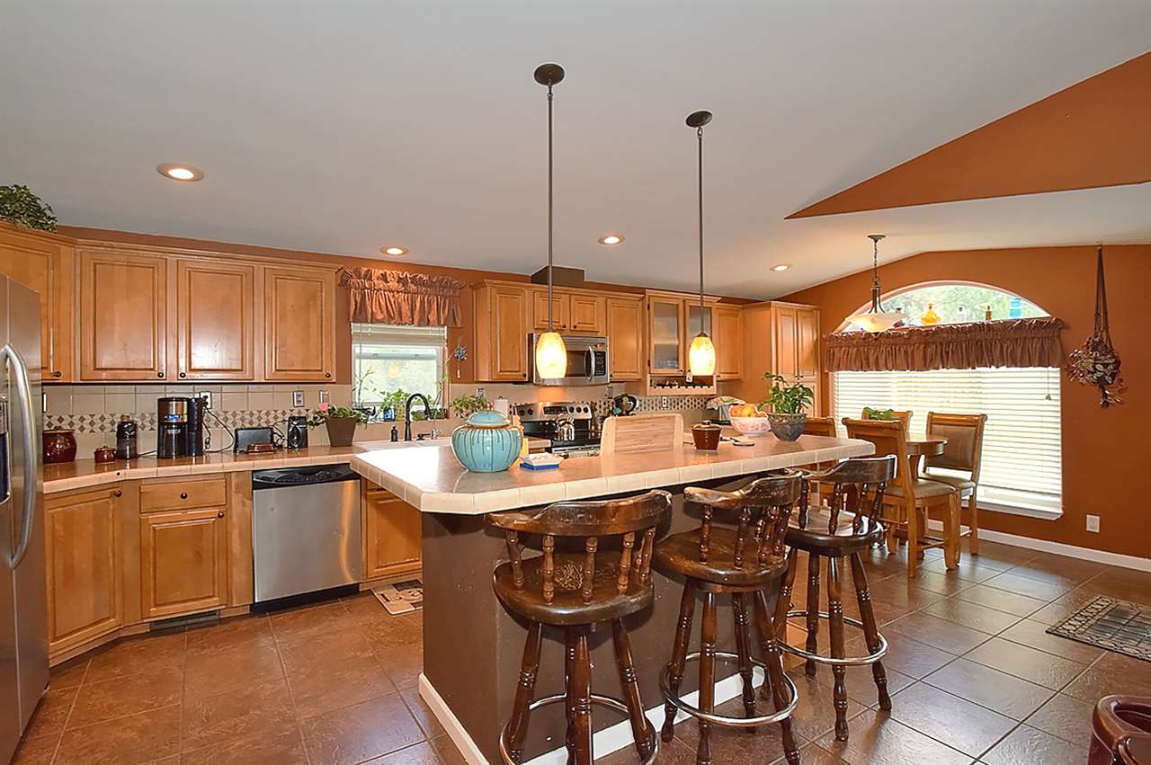 4408 Luther Road Springdale, WA 99173 - Photo 8 of 20