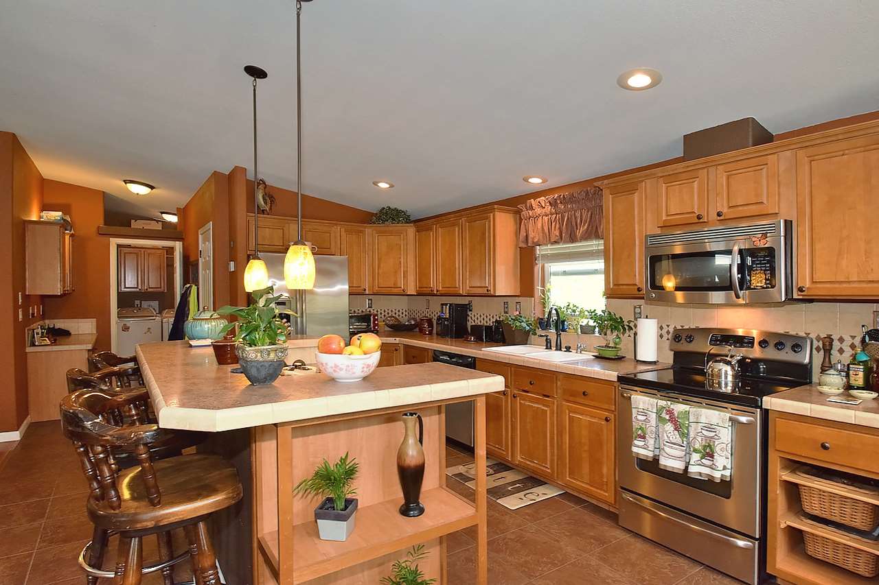 4408 Luther Road Springdale, WA 99173 - Photo 9 of 20