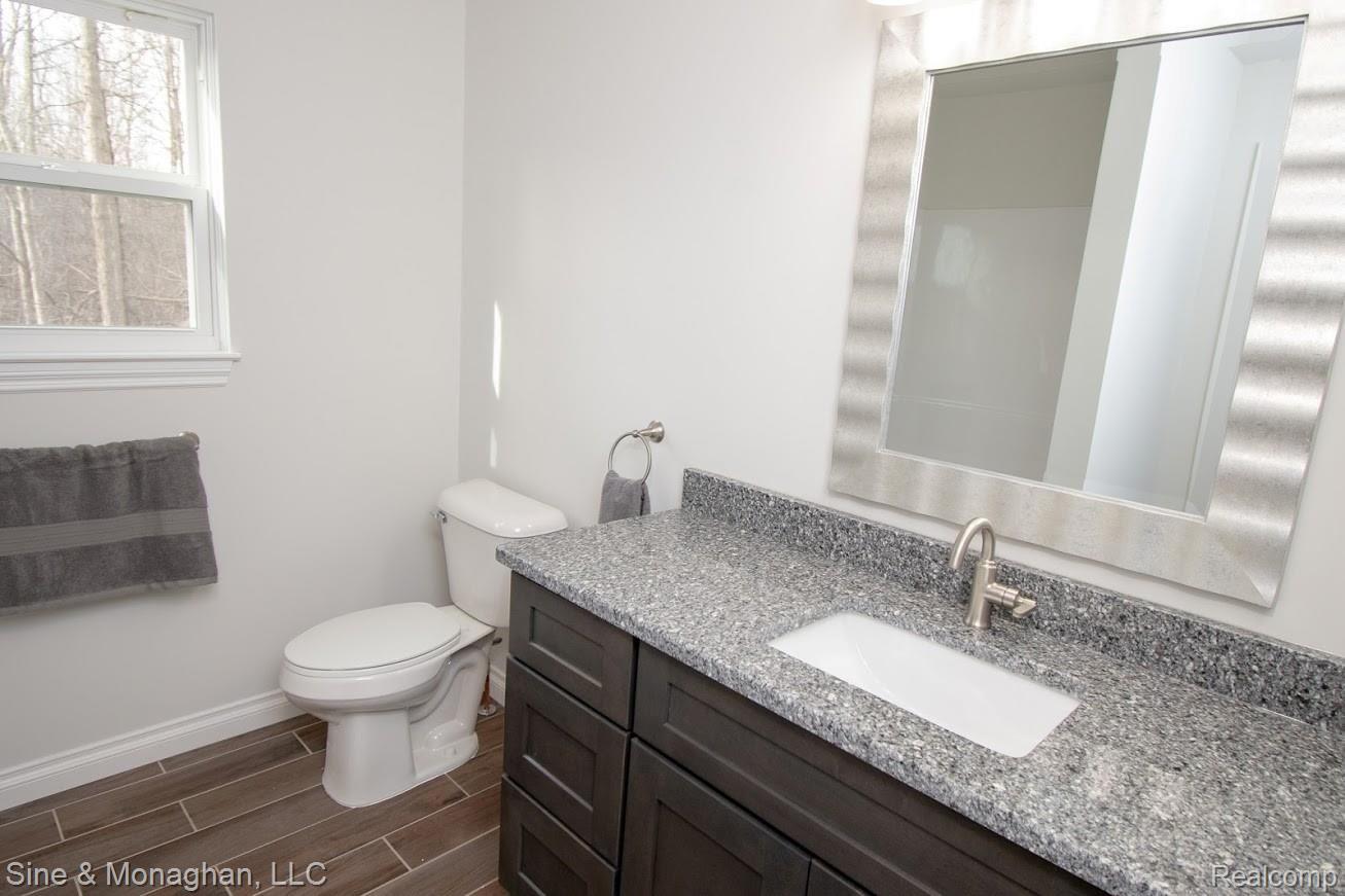 9420 Folkert Road Algonac, MI 48001 - Photo 38 of 44 9430-22.jpg