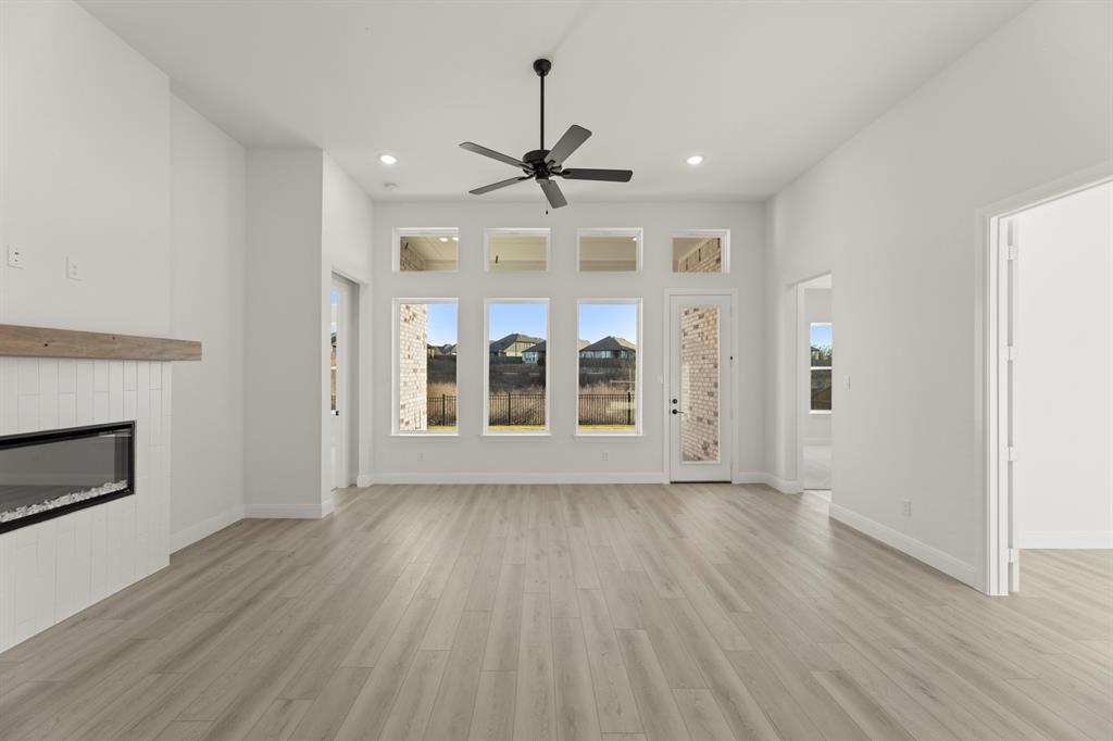 1034 Bingham Way Forney, TX 75126 - Photo 16 of 39 15_1034 Bingham - Family (2)