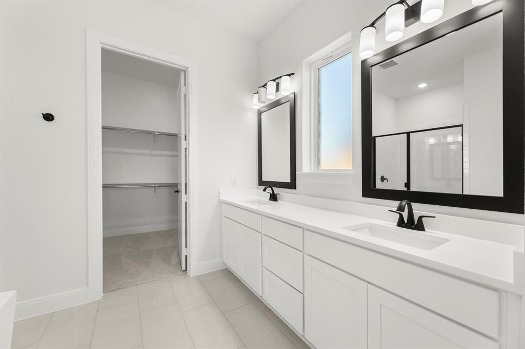 1034 Bingham Way Forney, TX 75126 - Photo 25 of 39 24_20_21. 1034 Bimgham - Bath