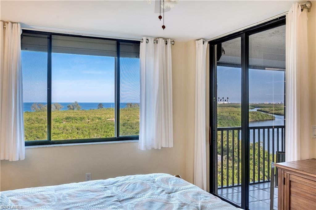 17 Bluebill Avenue, Unit 904 Naples, FL 34108 - Photo 12 of 20 an empty room with window