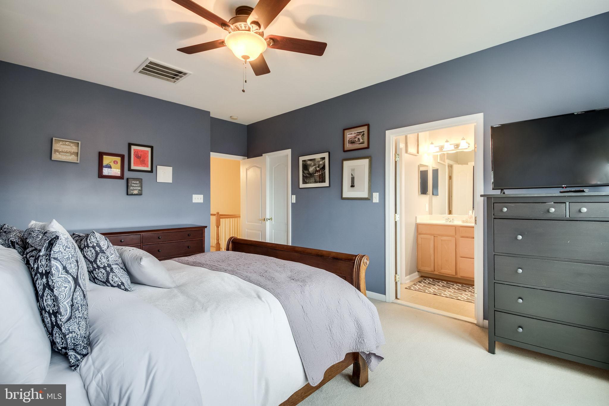 24722 Clock Tower Square Aldie, VA 20105 - Photo 19 of 24