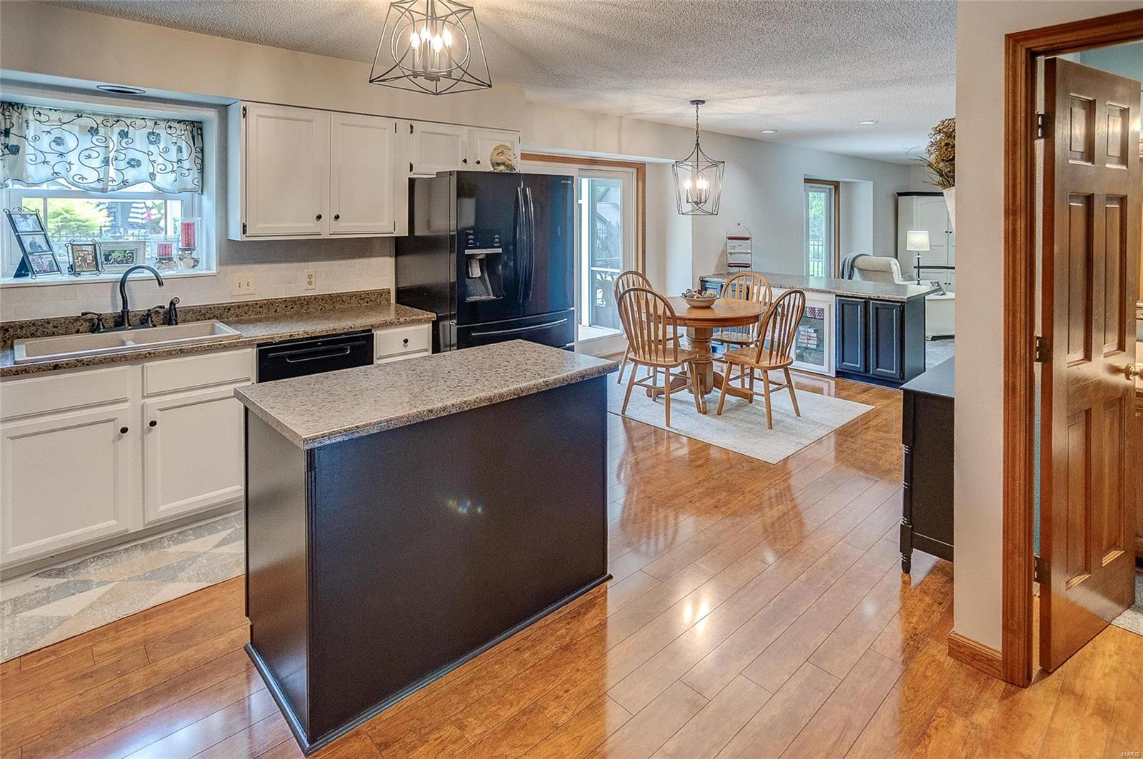 420 Springwood Drive Belleville, IL 62220 - Photo 24 of 55