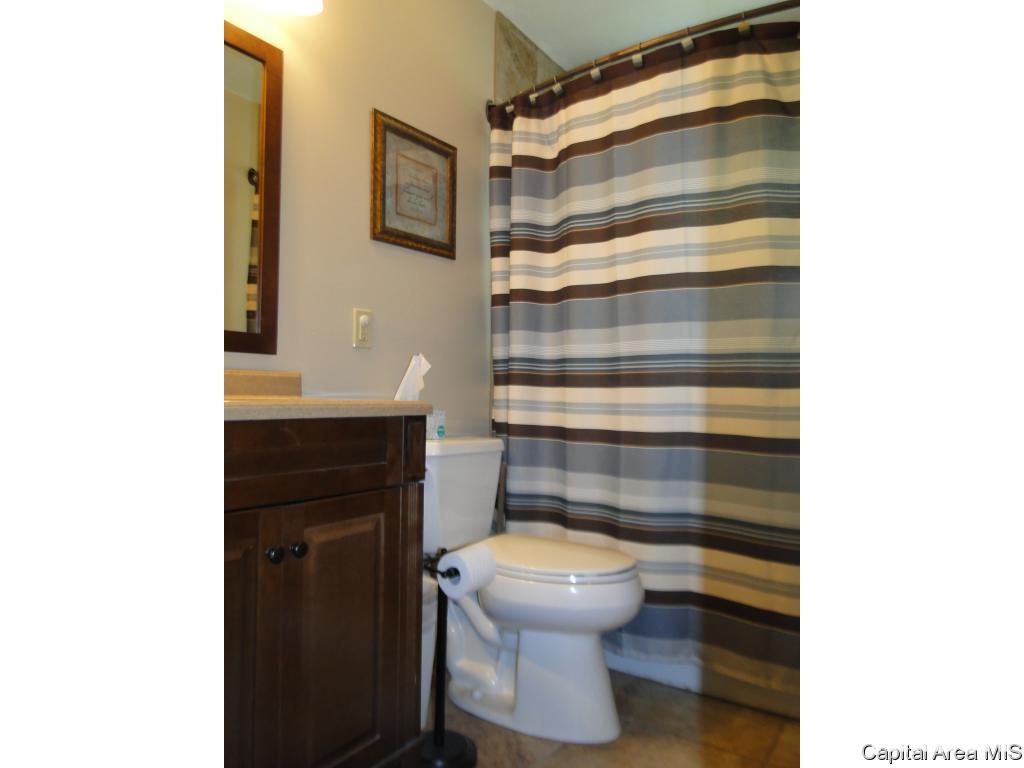 1936 East Hood Street Springfield, IL 62703 - Photo 16 of 23 Gallery Image 16