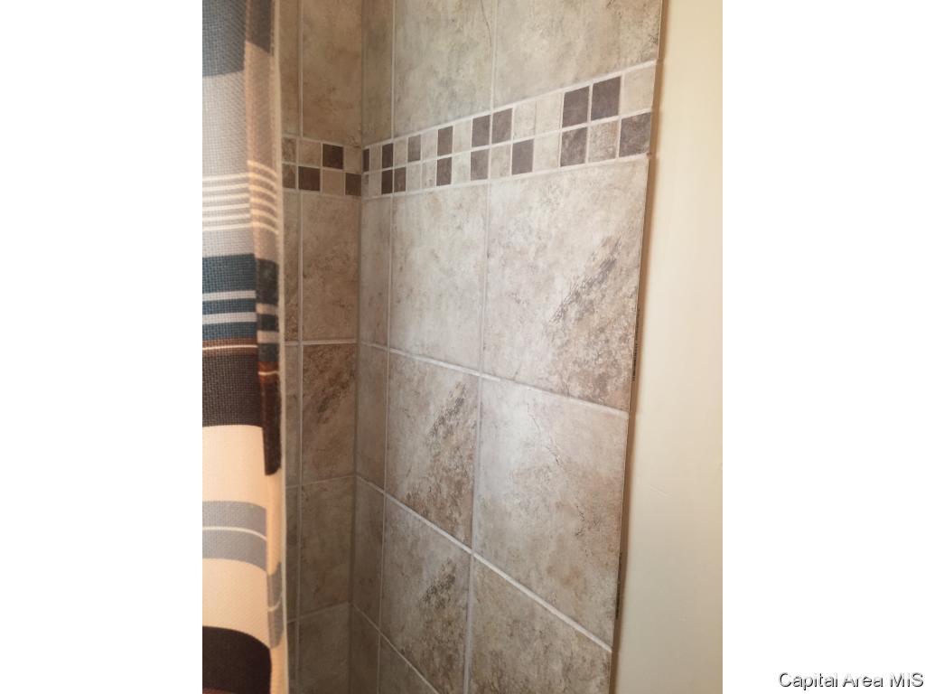 1936 East Hood Street Springfield, IL 62703 - Photo 17 of 23 Gallery Image 17