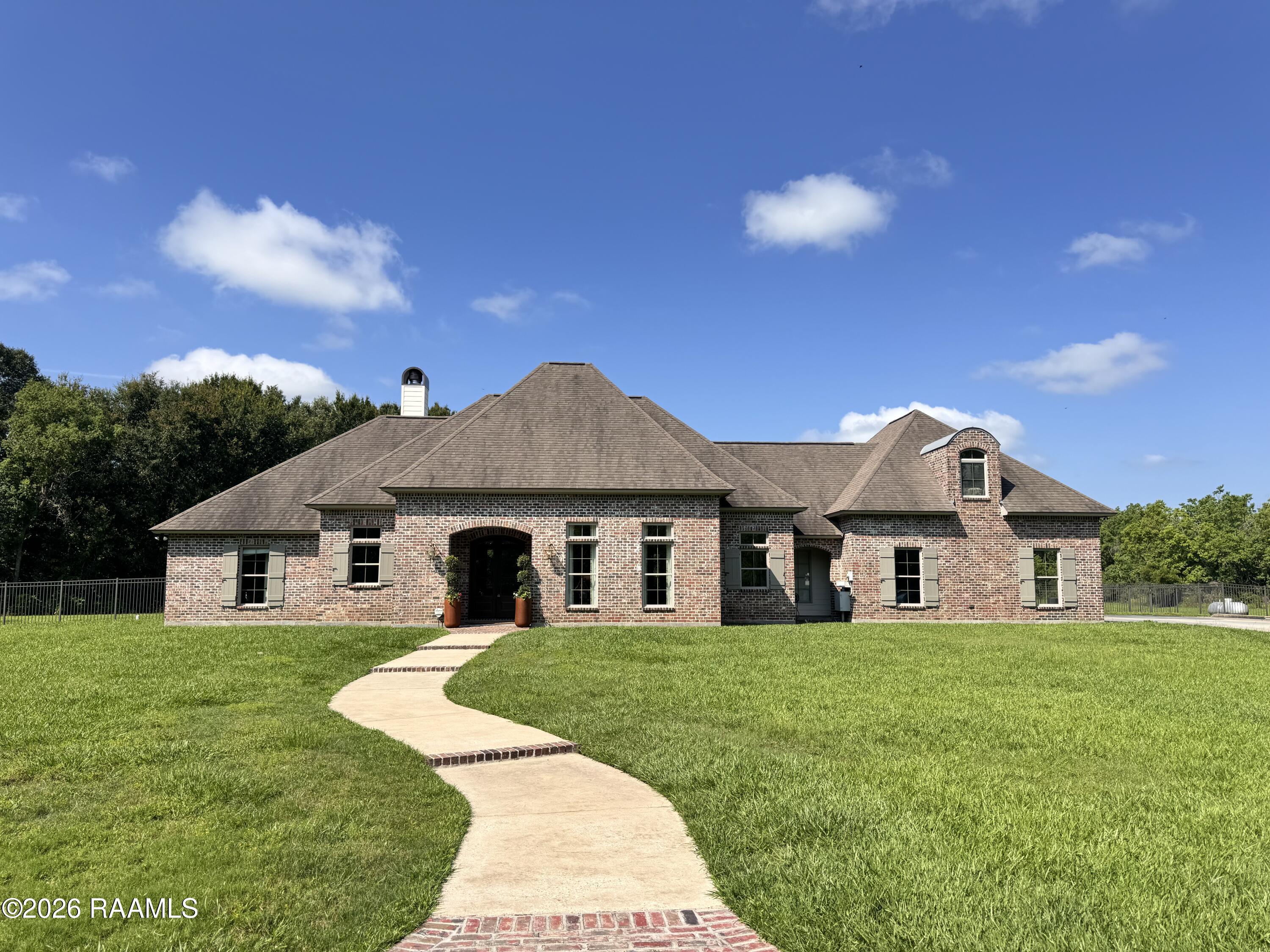 430 Fenetre Road Scott, LA 70583 - Photo 3 of 36 IMG_3913