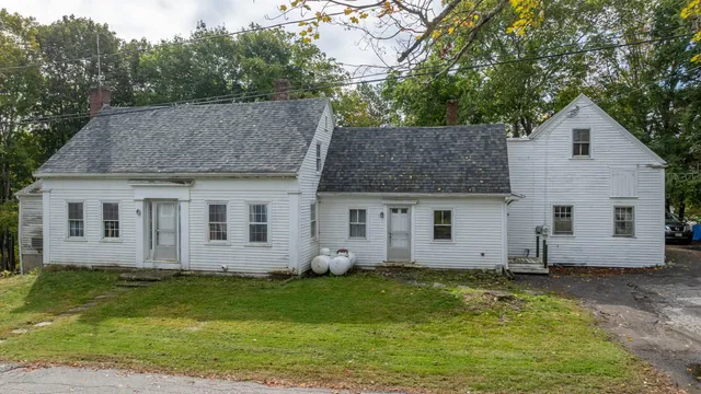 $439,000 | 23 Vine Street, Damariscotta, ME 04543