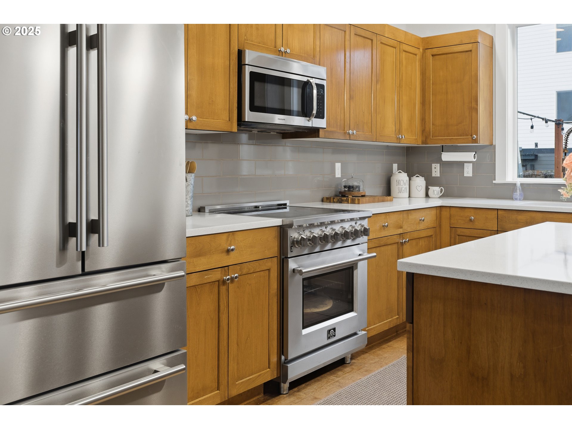 5406 Northeast Couch Street Portland, OR 97213 - Photo 14 of 42