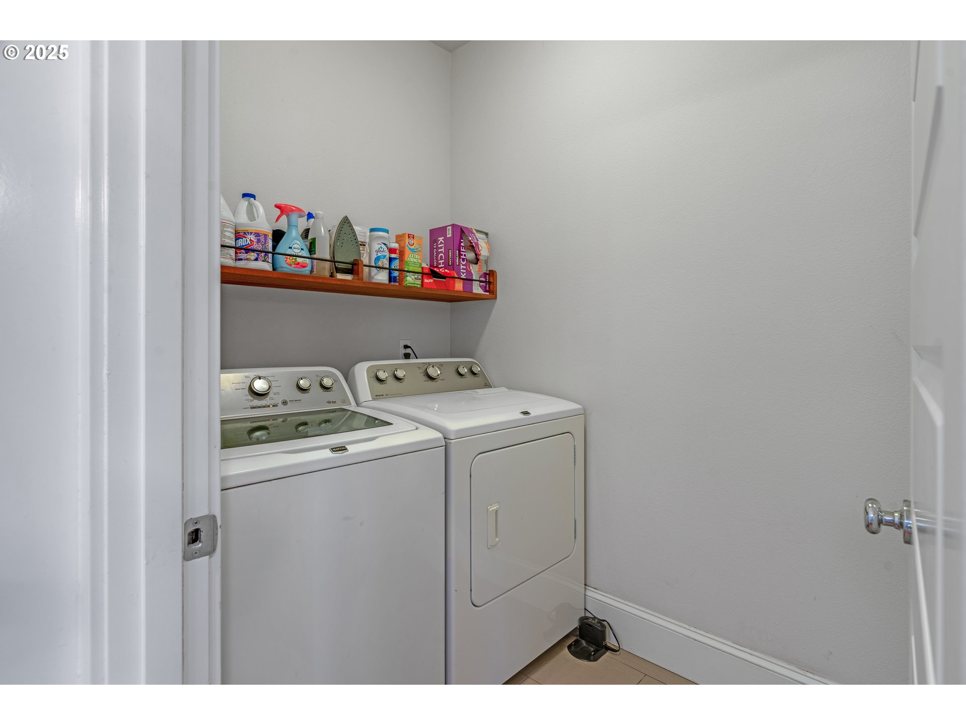 5406 Northeast Couch Street Portland, OR 97213 - Photo 19 of 42