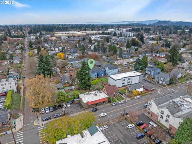 $640,000 | 5406 Northeast Couch Street, Portland, OR 97213