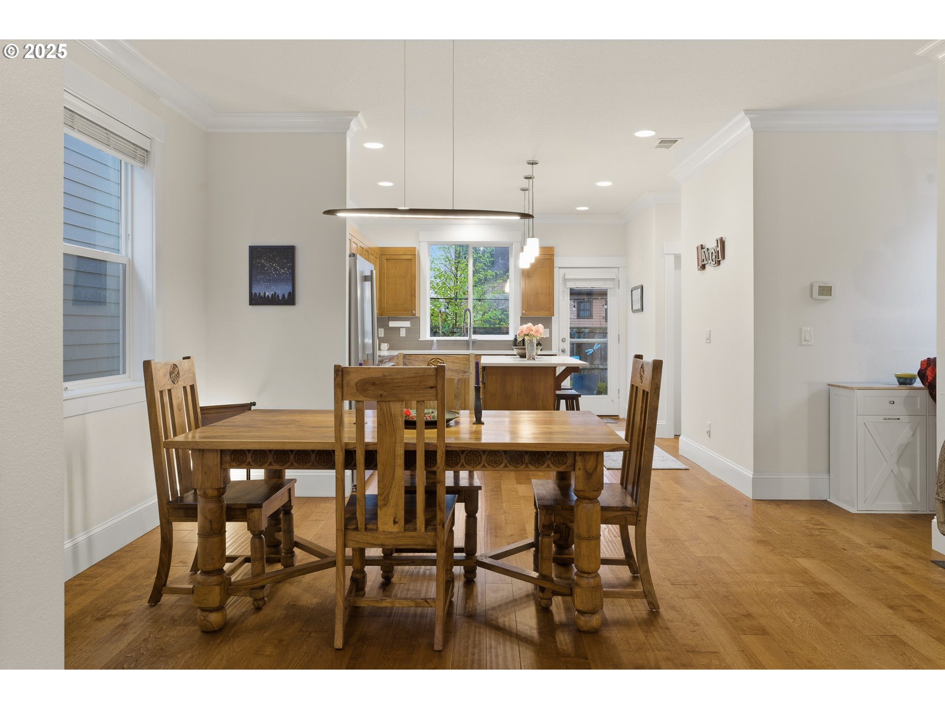 5406 Northeast Couch Street Portland, OR 97213 - Photo 9 of 42