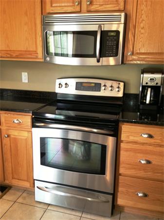 9 A Carroll Road, Unit 9A Grafton, MA 01536 - Photo 6 of 30 Gallery Image 6