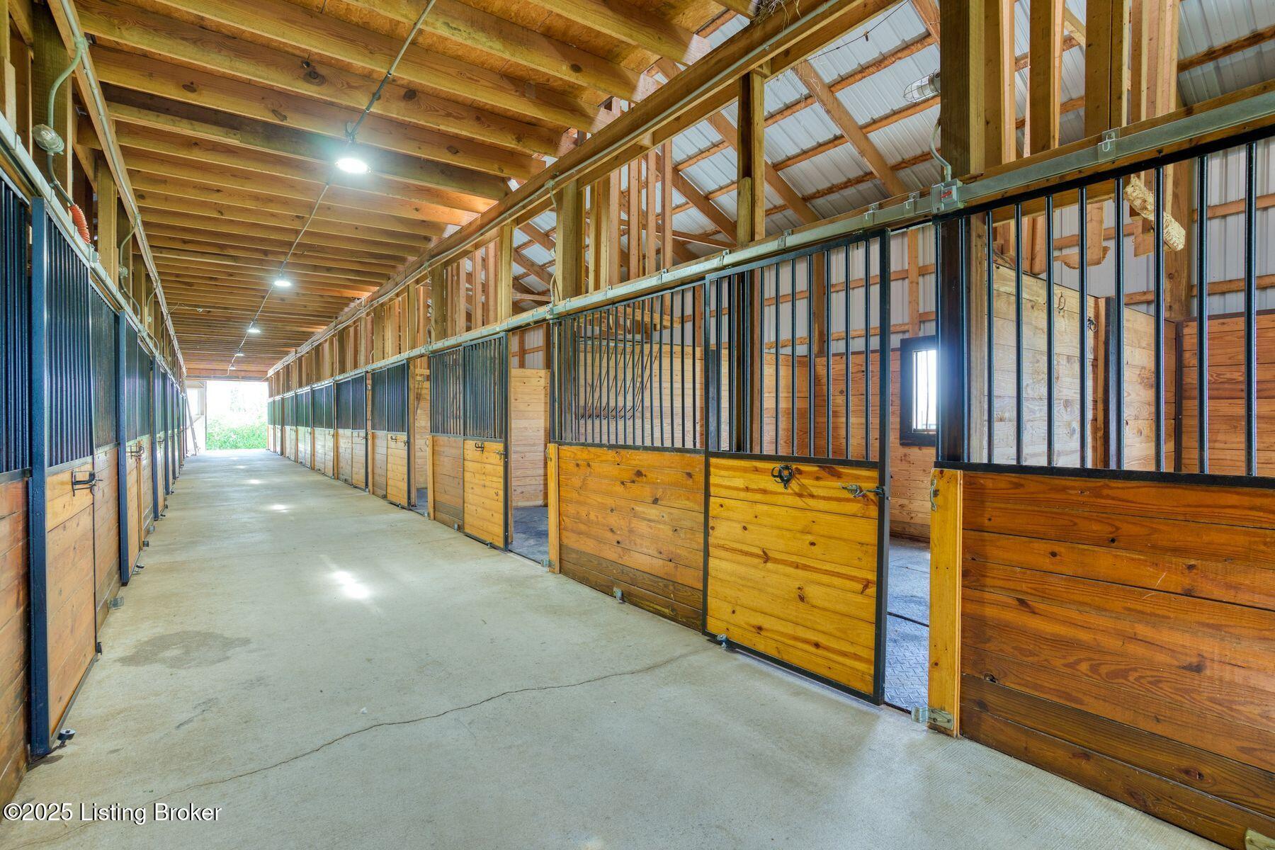 454 Veechdale Road Simpsonville, KY 40067 - Photo 83 of 100 photo_online_083