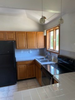 138 Crandall Road Tiverton, RI 02878 - Photo 4 of 7 Kitchen